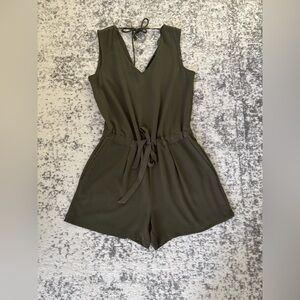 Zara Olive Green Sleeveless Jumpsuit